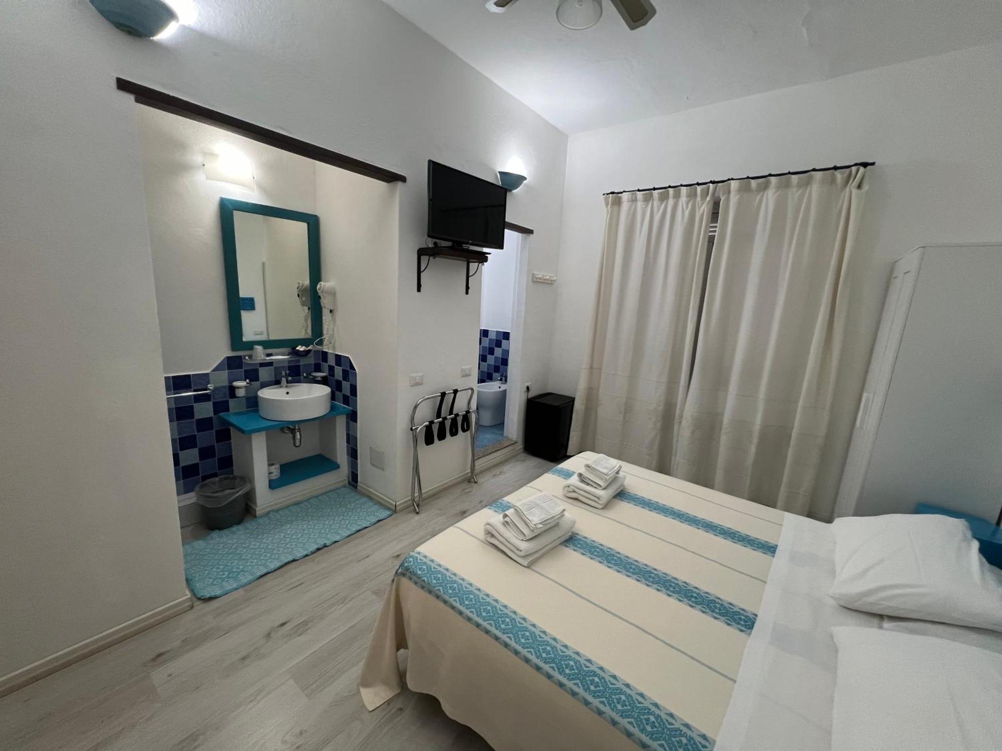 Hotel Da Cecco سانتا تيريزا غالّورا المظهر الخارجي الصورة
