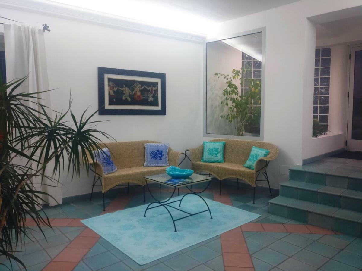 Hotel Da Cecco سانتا تيريزا غالّورا المظهر الخارجي الصورة