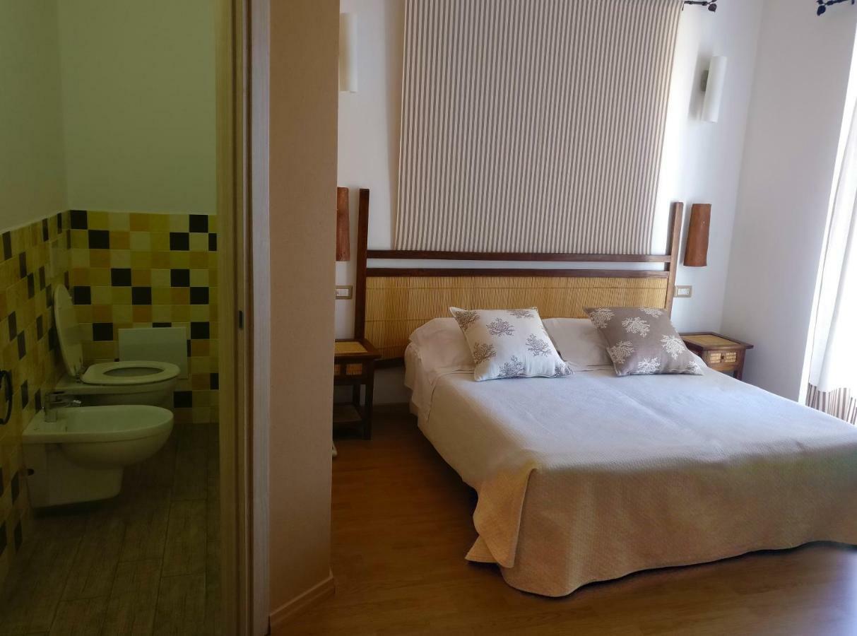 Hotel Da Cecco سانتا تيريزا غالّورا المظهر الخارجي الصورة